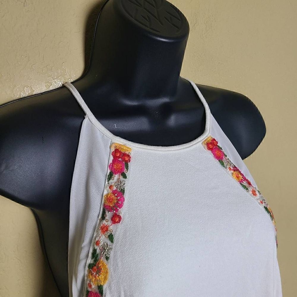 Blue Rain Embroidered Tank Top - Picture 2 of 10
